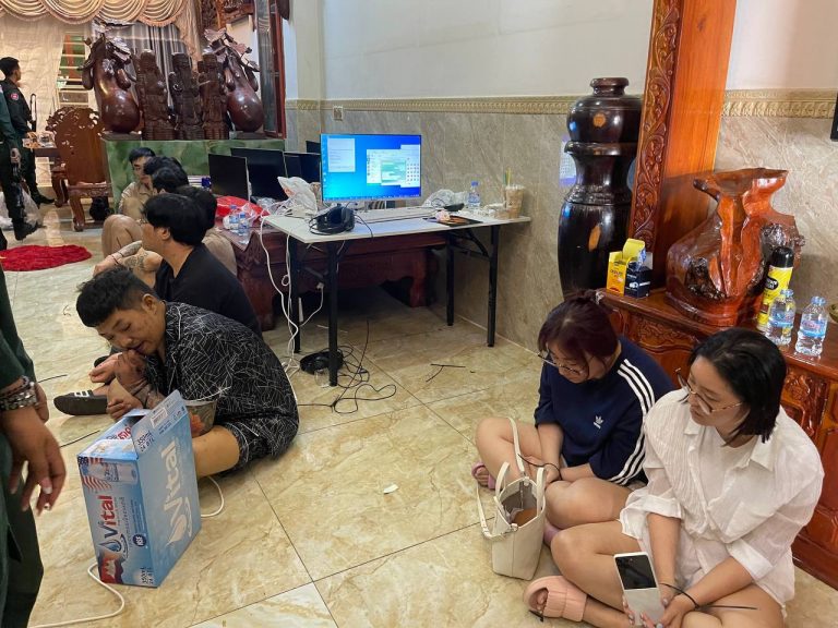 fn-2025-12-07-03-50-49-503